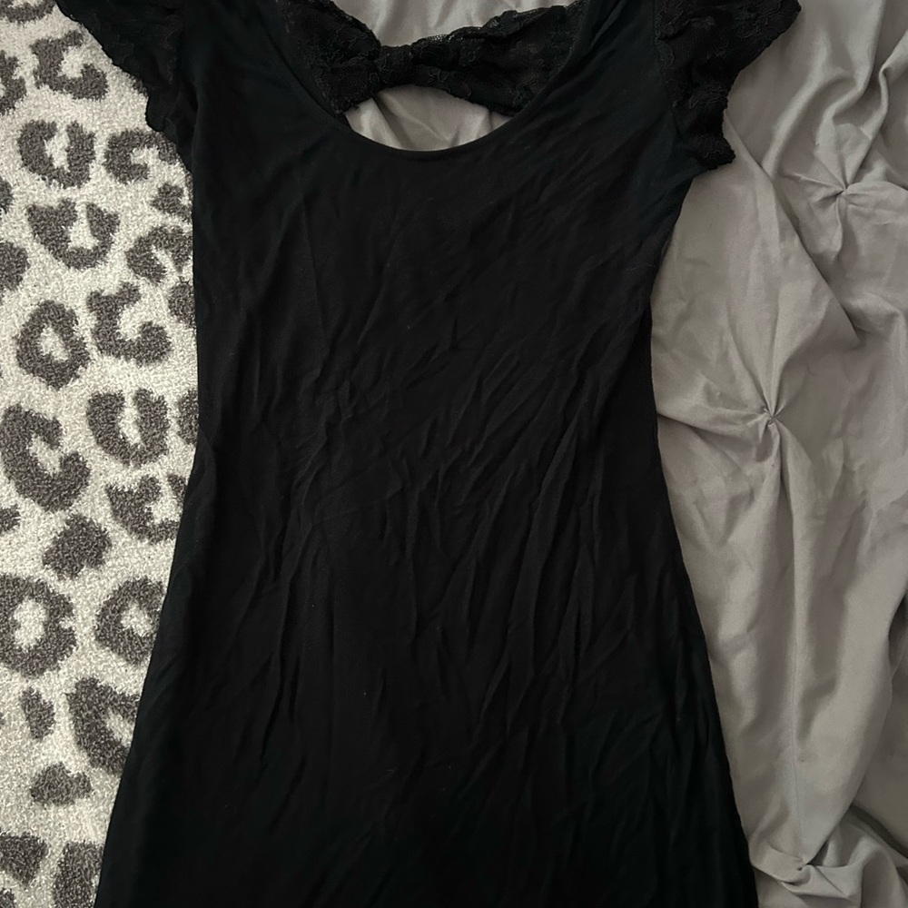 Elegant Black Dress with Lace Detail